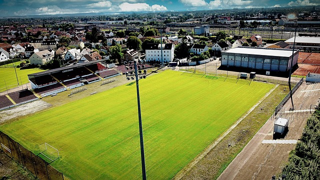 后围堵广厦 后围堵广厦